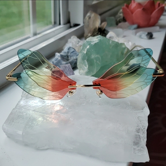 COPY - Double Dragonfly wing sunglasses: blue/purple - Picture 16 of 16